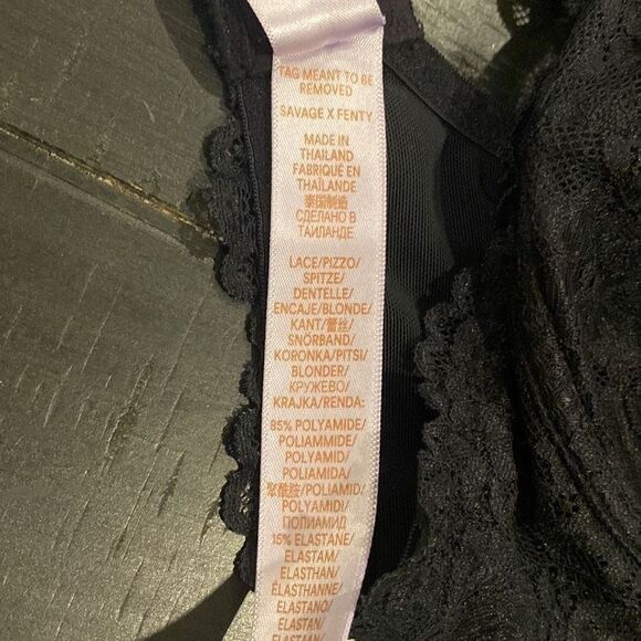 Savage X Fenty Black Underwire Lace Adjustable Strap Bra - Picture 8 of 8